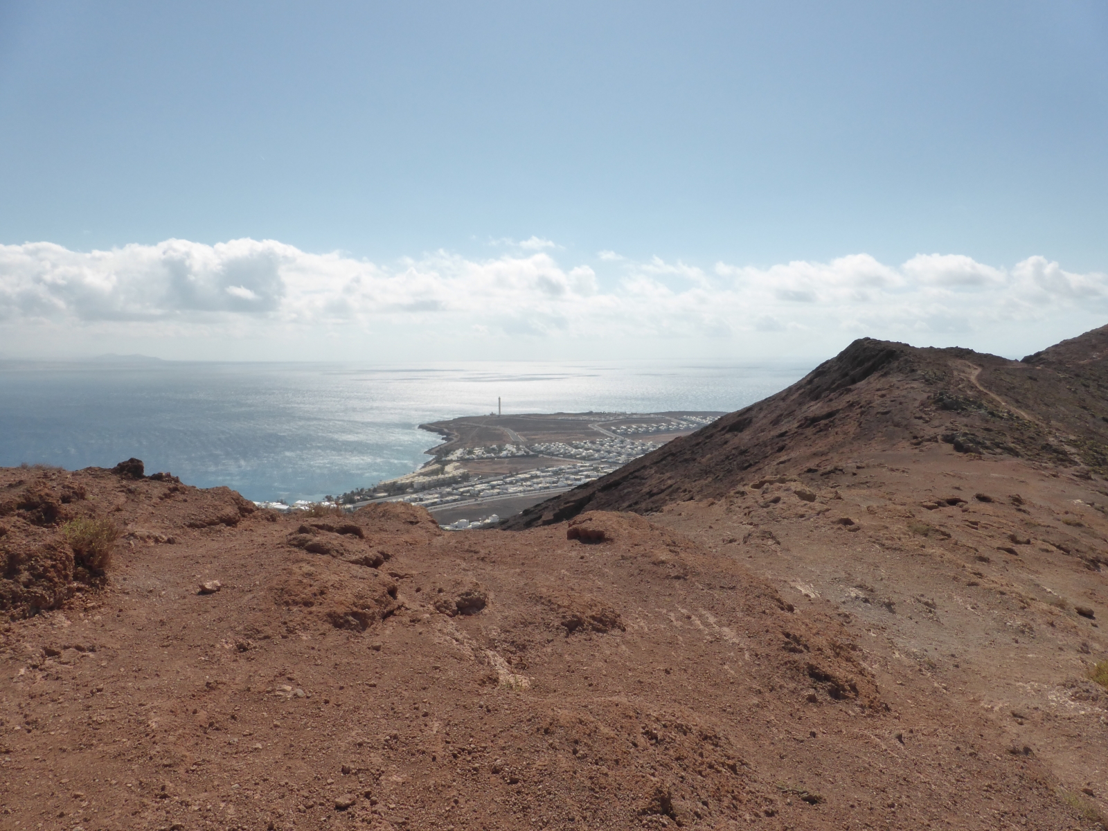 Montaña Roja in Playa Blanca, Lanzarote | MyHolidays.Guru